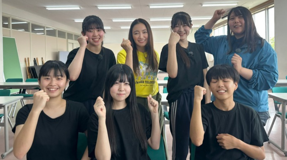 仲間由紀恵・生徒画像